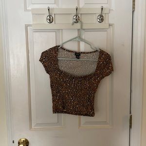Cheetah print t-shirt